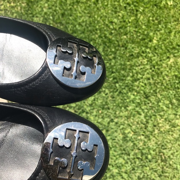Black Reva Tory Burch Flats. - Picture 4 of 7